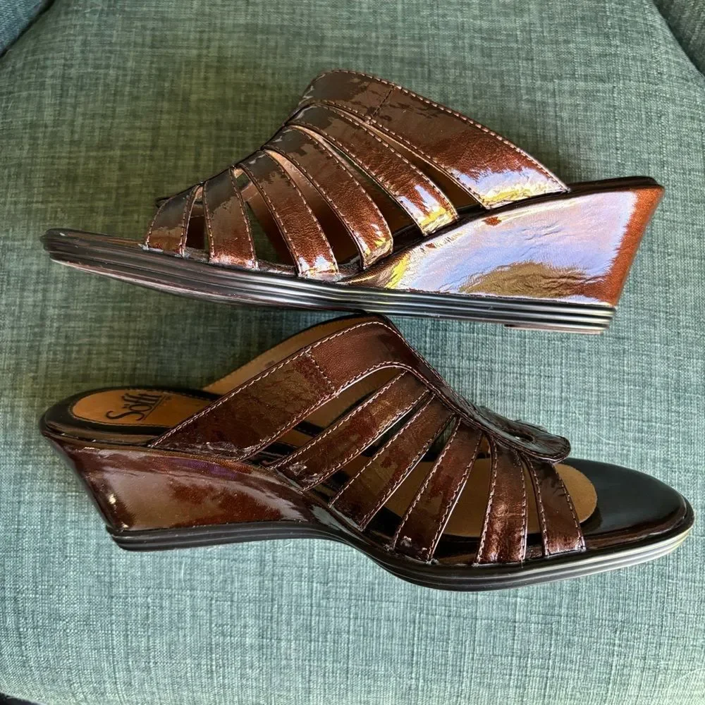 Sofft Women’s shiny leather brown wedge heel light weight comfortable size 8 EUC